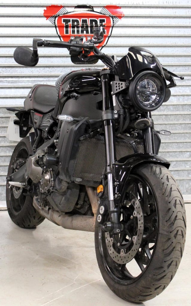 2023 23 YAMAHA XSR 900 (MTM890) ABS SPORT HERITAGE BLACK NAKED TRADE SALE NEWMOT