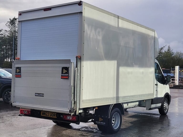 2022 Ford Transit 350 EcoBlue Leader Luton TDCI 130ps 4.1m with Air Con, Tail Lift &amp; 1 Owner ...