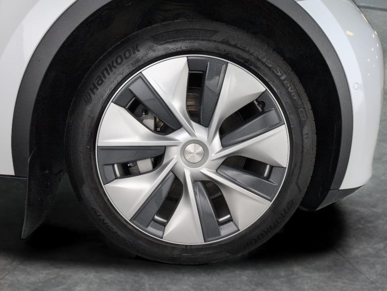 2022 Tesla Model Y (Dual Motor) Long Range SUV 5dr Electric Auto 4WDE (384 bhp) - HEATED LEATH Su...