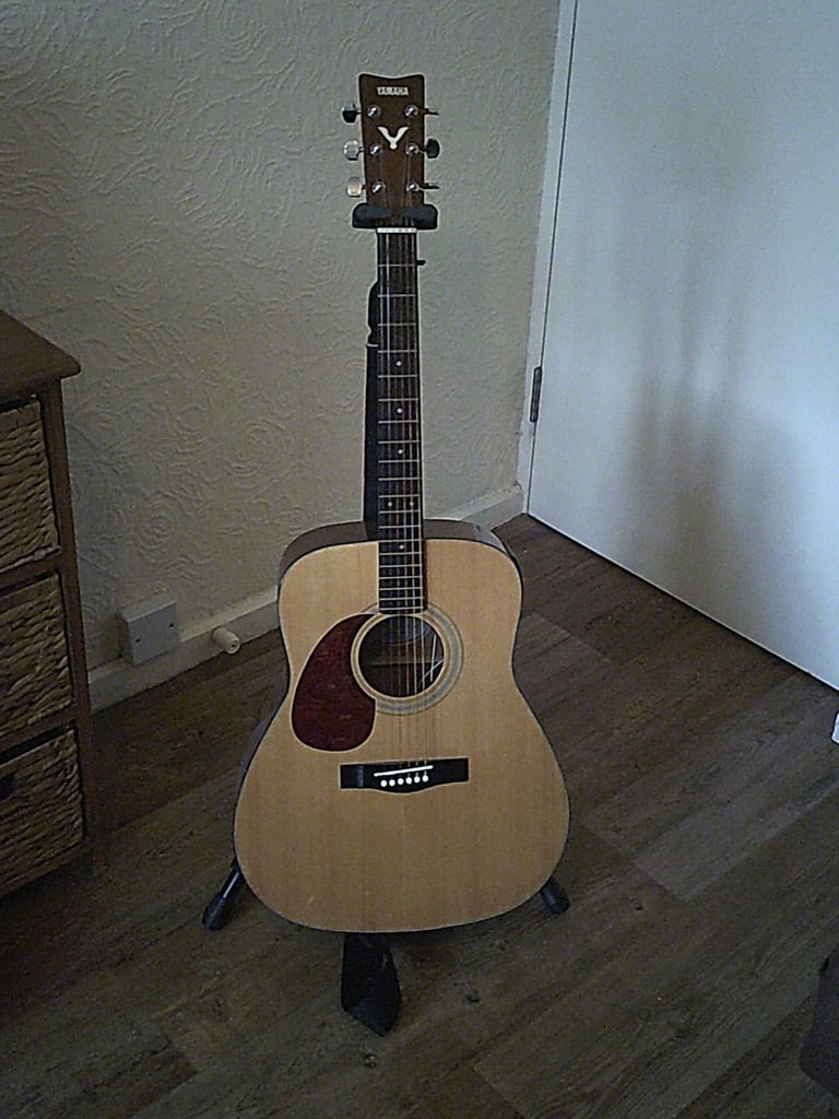 Yamaha FG410 Electro Acoustic Guitar Left Handed 1970s