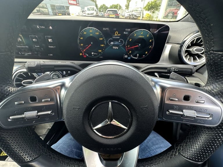 2019 69 MERCEDES-BENZ CLA 2.0 CLA220 AMG LINE (PREMIUM) COUPE 4DR PETROL 7G-DCT 