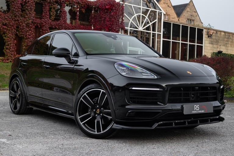 image for 2023 Porsche Cayenne 3.0 V6 E-Hybrid 17.9kWh Platinum Edition TiptronicS 4WD Euro 6 (s/s) 5dr (3 ...
