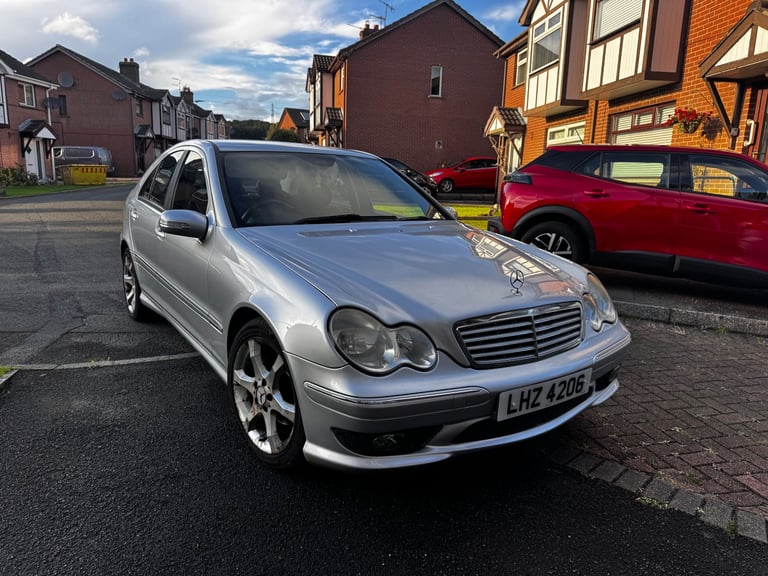 Mercedes C-class - Full MOT - Automatic 