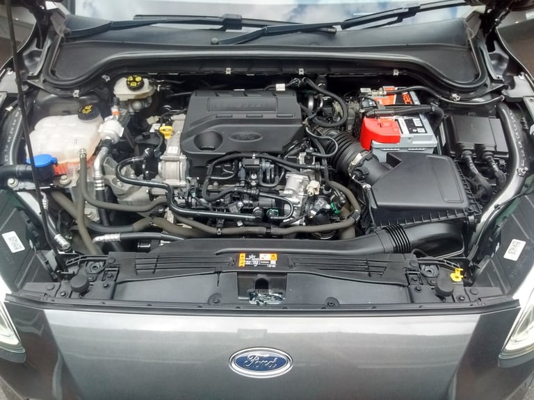 2018 Ford Focus 1.0 EcoBoost FSH 125 Titanium 5dr HATCHBACK Petrol Manual