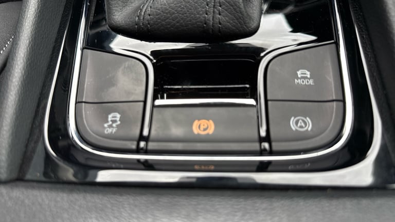 2024 Skoda Karoq 1.5 TSI ACT SE L SUV 5dr Petrol DSG Euro 6 (s/s) (150 ps) SUV Petrol Automatic