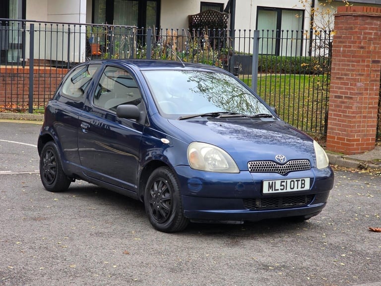 2001 Toyota Yaris 1.3 16v VVTi GLS 3dr Auto [AC] HATCHBACK PETROL Automatic