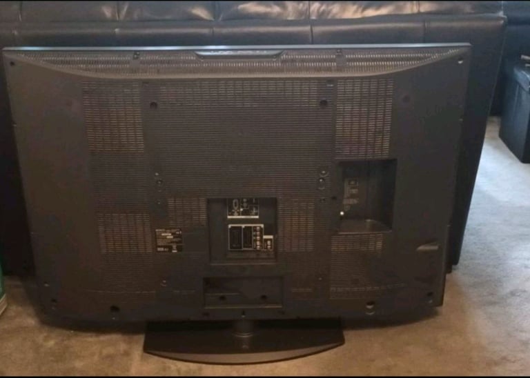 Sony 46 inch Bravia TV KDL-46S2530