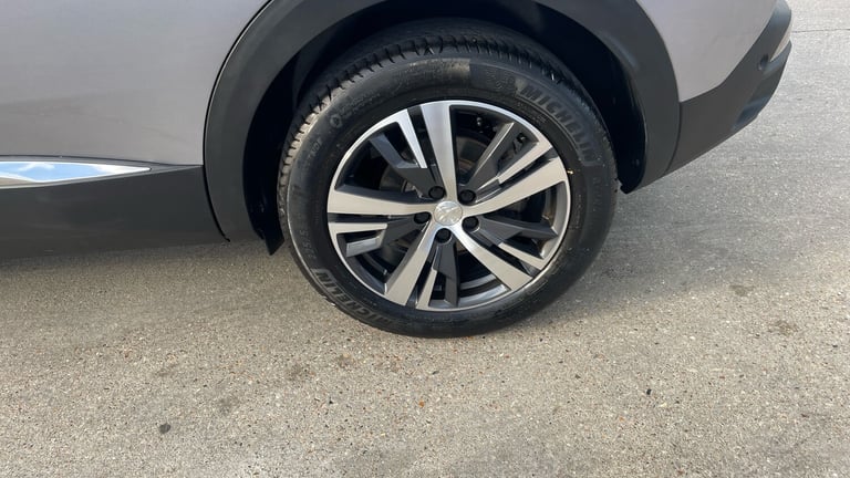 2023 Peugeot 3008 1.2 PureTech Allure Premium+ 5dr EAT8 Petrol Estate Estate Petrol Automatic