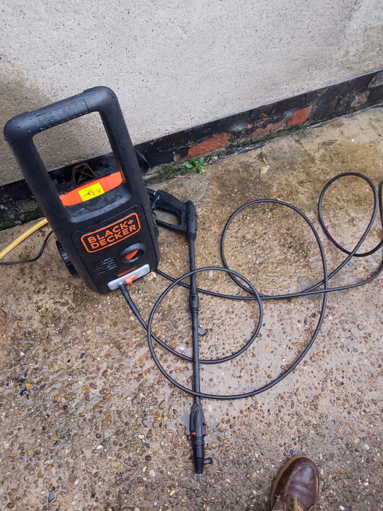 Black+decker pressure washer 