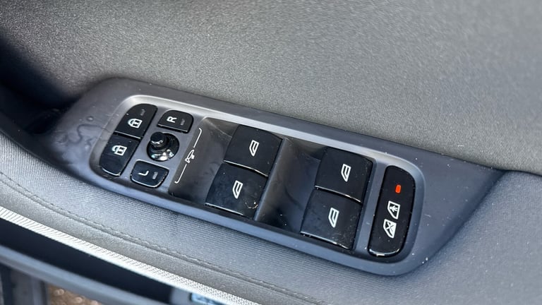 2022 Polestar Polestar 2 Single Motor 78kWh Long Range Fastback 5dr Electric Auto FWD (231 ps) Ha...