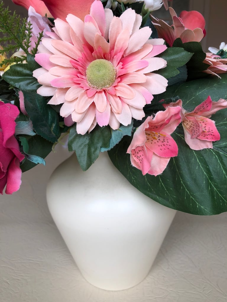 image for Artificial Flower Vase 
