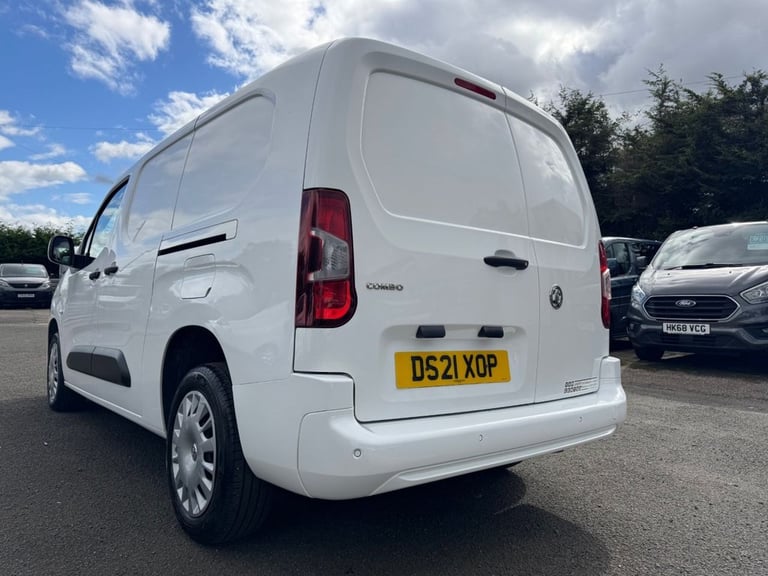 2021 Vauxhall Combo 1.5 Turbo D 2300 Sportive Panel Van 6dr Diesel Manual L2 H1 Euro 6 (100 ps) P...