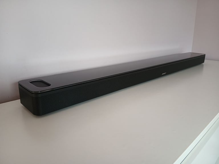 Bose 900 soundbar, subwoofer and surround speakers