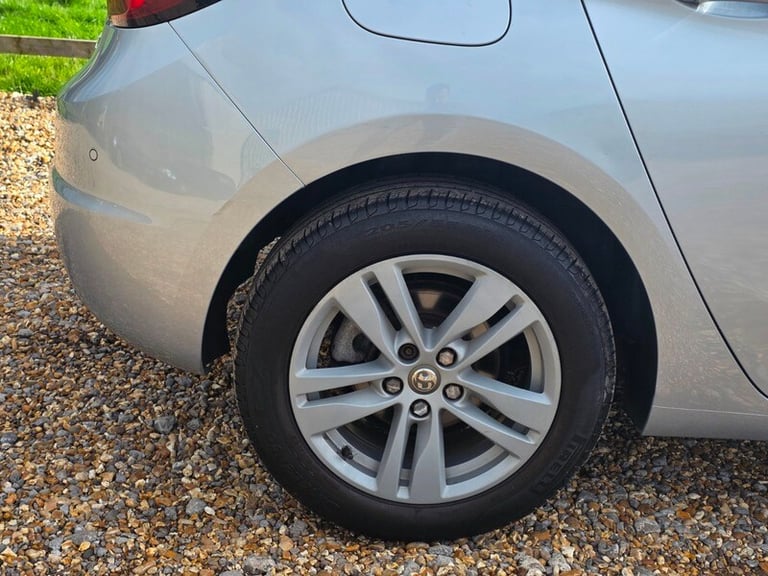 Vauxhall Astra TECH LINE CDTI ECOFLEX S/S