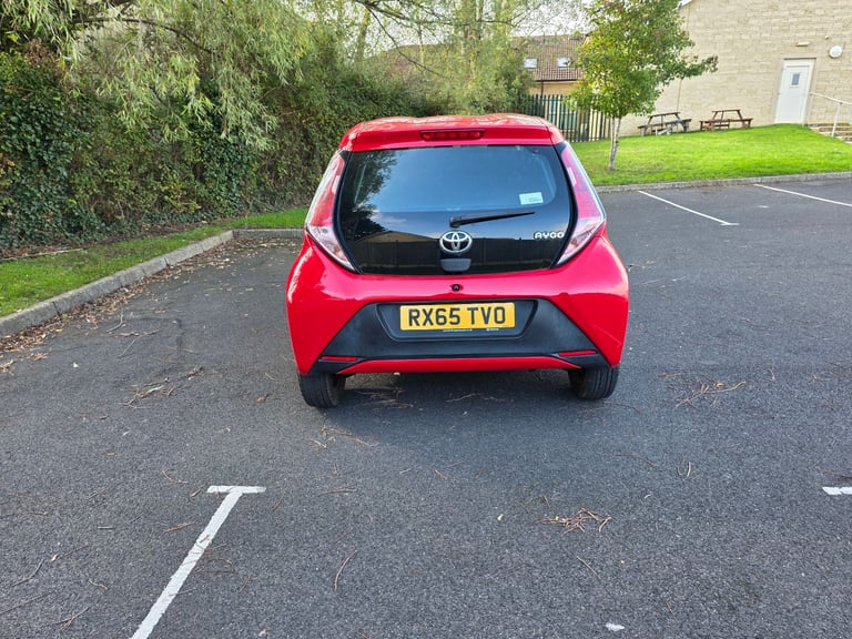 Toyota, AYGO, Hatchback, 2015, Manual, 998 (cc), 5 doors, euro 6, Peugeot 108, Citroen C1