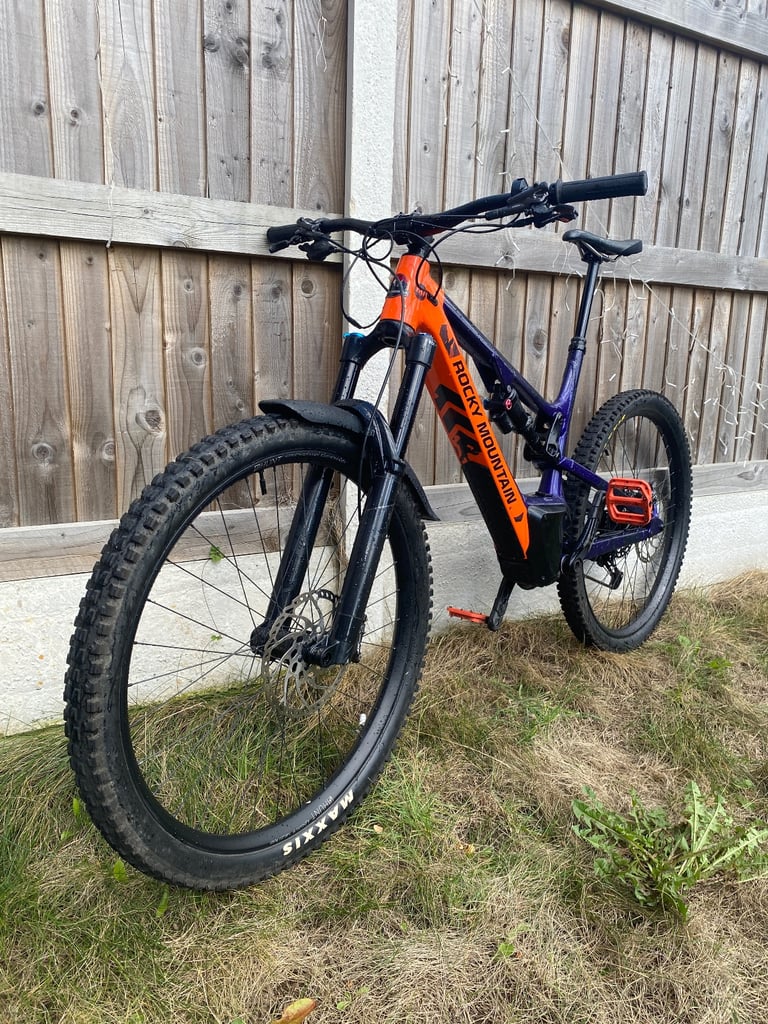 Rocky Mountain distinct a70 + Electric Bike , Excellent Condition