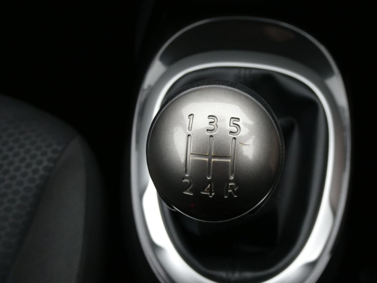 1.6 N-Tec 5dr *7 SERVICES +SATNAV +REV CAM +CRUISE +BTOOTH +2 KEYS*