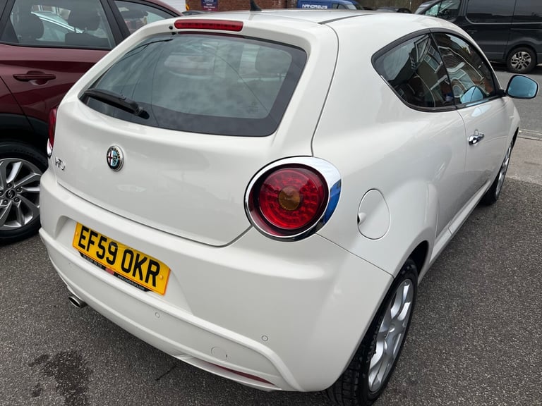 2009 Alfa Romeo MiTo 1.4 16V Lusso 3dr HATCHBACK Petrol Manual