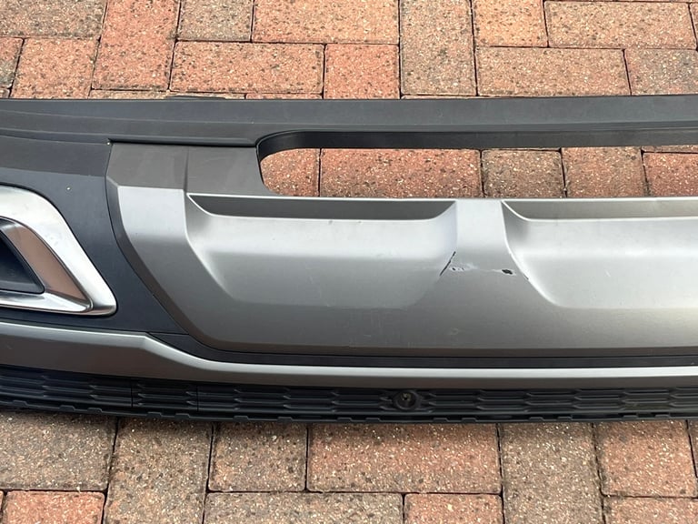 GENUINE AUDI Q7 S LINE REAR BUMPER AND DIFFUSER 2015-ON 4M0