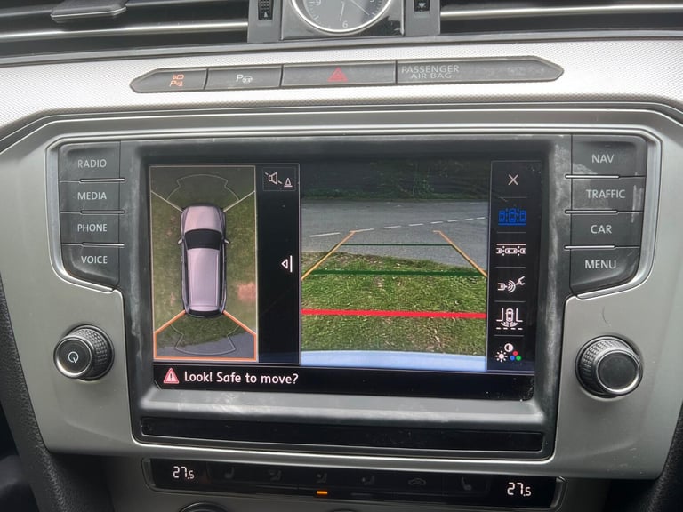 VOLKSWAGEN PASSAT 1.6 TDI BlueMotion Tech SE Business White Auto Diesel 2016