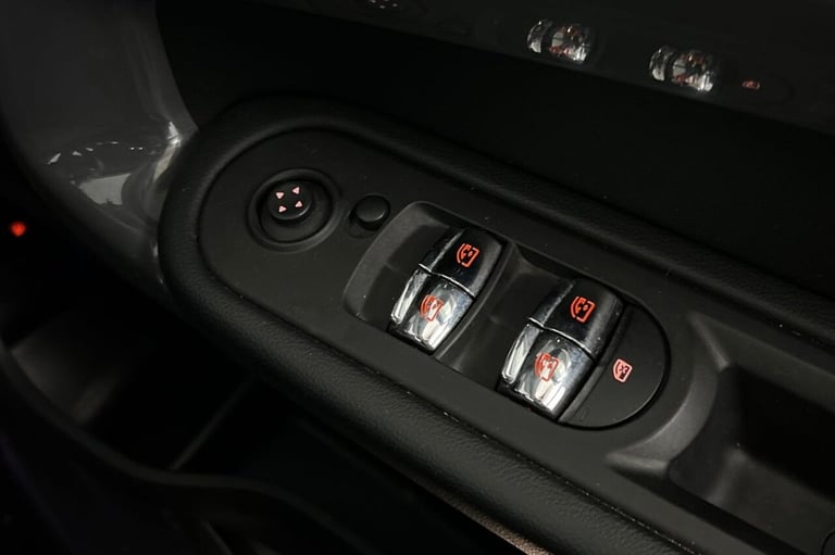 2019 19 MINI COUNTRYMAN 1.5 7.6KWH COOPER SE CLASSIC SUV 5DR PETROL PLUG-IN HYBR