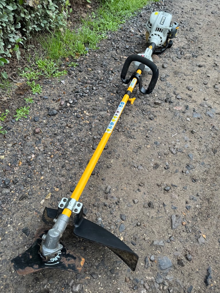 Ryobi petrol brush cutter good working order 