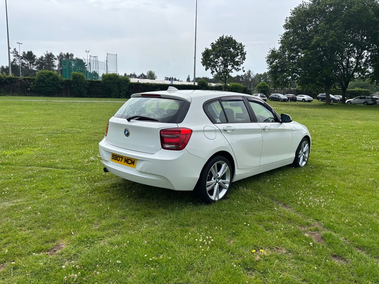 BMW, 1 SERIES, Hatchback, 2014, Manual, 1995 (cc), 5 doors