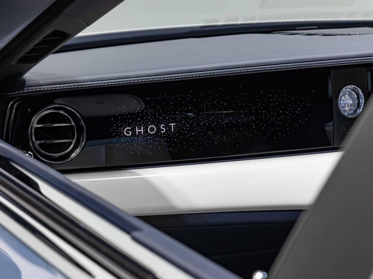  Rolls-Royce Ghost 6.75 V12 Auto 4WD Euro 6 4dr Petrol Automatic