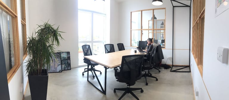 Desk Space | Coworking | Artist Studio | Creative Space | Office | Beauty Room in Leyton E10