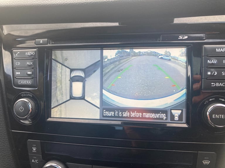 2016 Nissan Qashqai 1.6 dCi N-Connecta 5dr Xtronic HATCHBACK Diesel Automatic