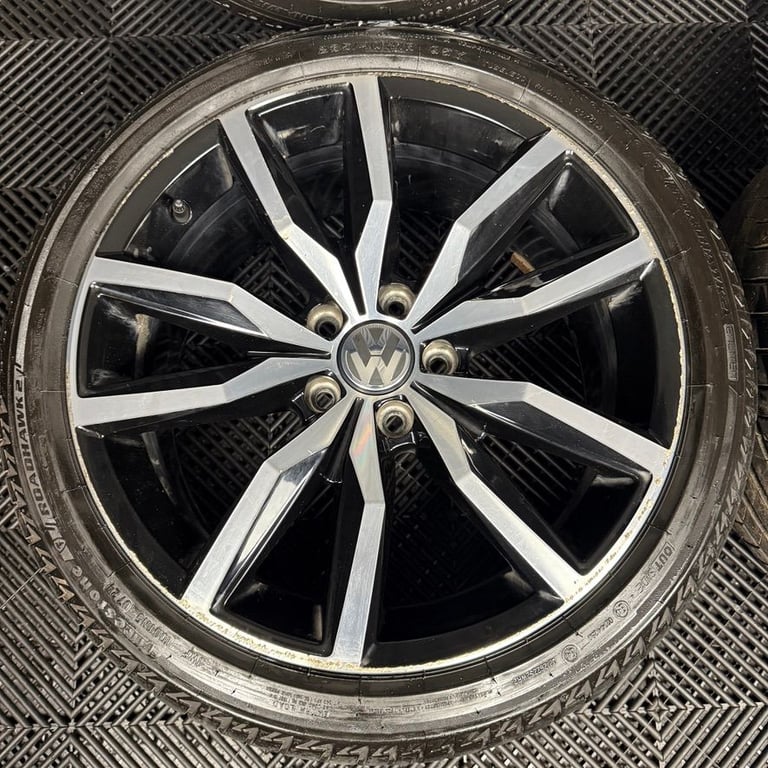 18'' GENUINE VW PASSAT CC SCIROCCO R LINE LISBON WHEELS TYRES ALLOYS