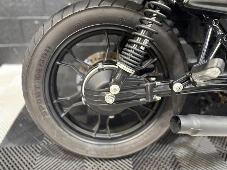 2019 19 MOTO GUZZI V7 FINANCE SPECIALISTS APPLY NOW