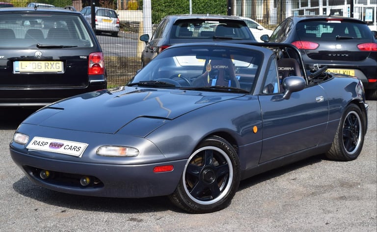 LOOKING TO BUY MAZDA MX5 MK1 / MK2 / MK3 Eunos - UK or Import Models