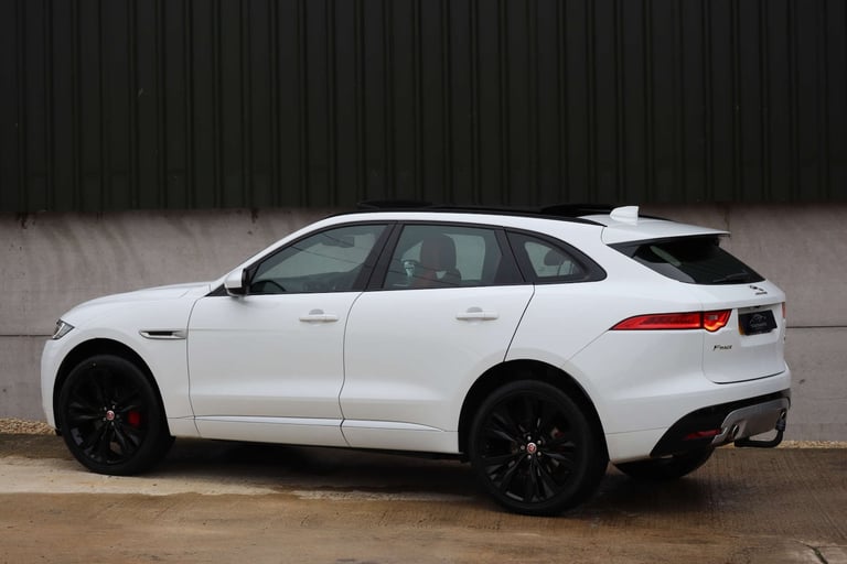2017 Jaguar F-Pace 3.0d V6 S 5dr Auto AWD ESTATE DIESEL Automatic
