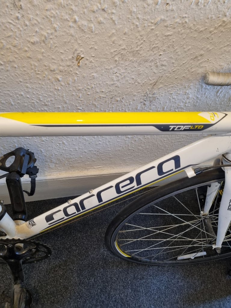 Carrera Bike