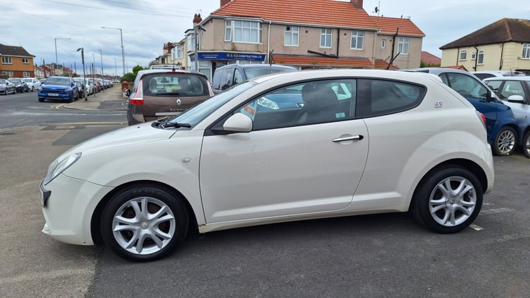 2011 Alfa Romeo MiTo 1.3 JTDM Diesel Sprint 3-Door From £2,995 + Retail Package HATCHBACK Diesel ...