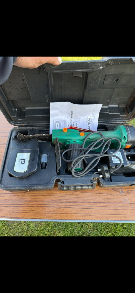 image for Electric chain saw