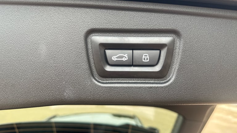 2025 BMW i5 250kW eDrive40 M Sport 84kWh 5dr Auto Electric Estate Estate Electric Automatic