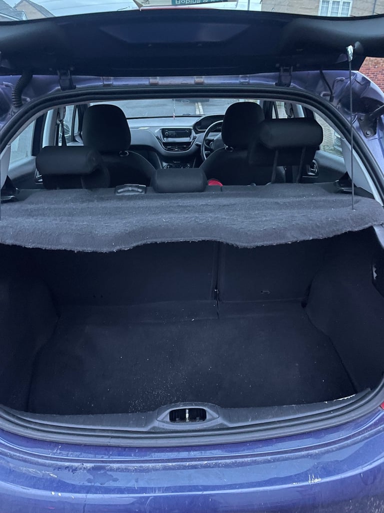 Peugeot 208 1.2 2013 – Low Miles – £20 Tax – Great Fuel Economy – MOT 2026