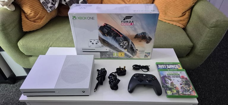 Xbox One S 1TB 