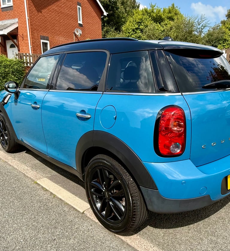 Mini, COUNTRYMAN, Hatchback, 2016, Manual, 1598 (cc), 5 doors