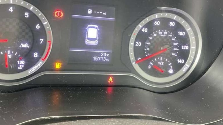  Hyundai i10 1.0 MPi Premium 5dr Hatchback Petrol Manual