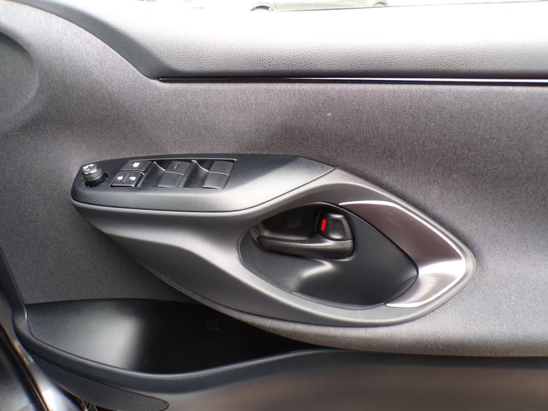 2024 Toyota Yaris 1.5 VVT-h GR SPORT Hatchback 5dr Petrol Hybrid E-CVT Euro 6 (s/s) (130 ps) HATC...