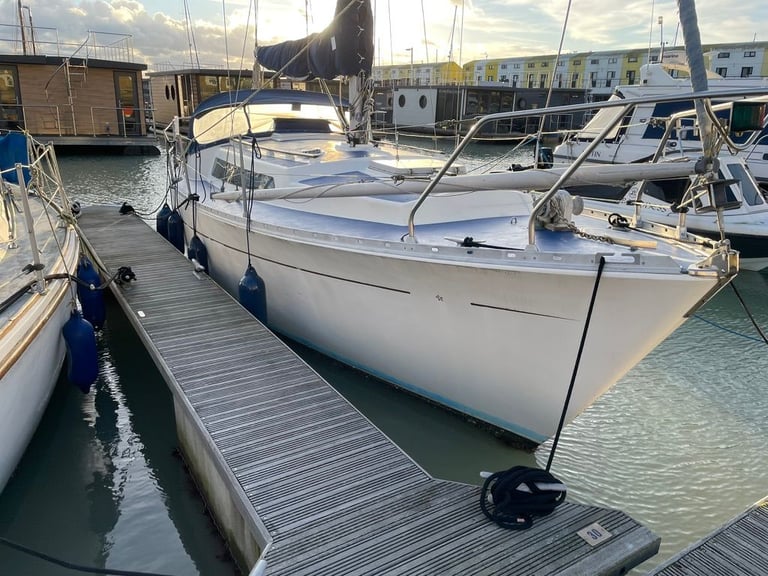 Moody 30 1979 Sailing Yacht.........