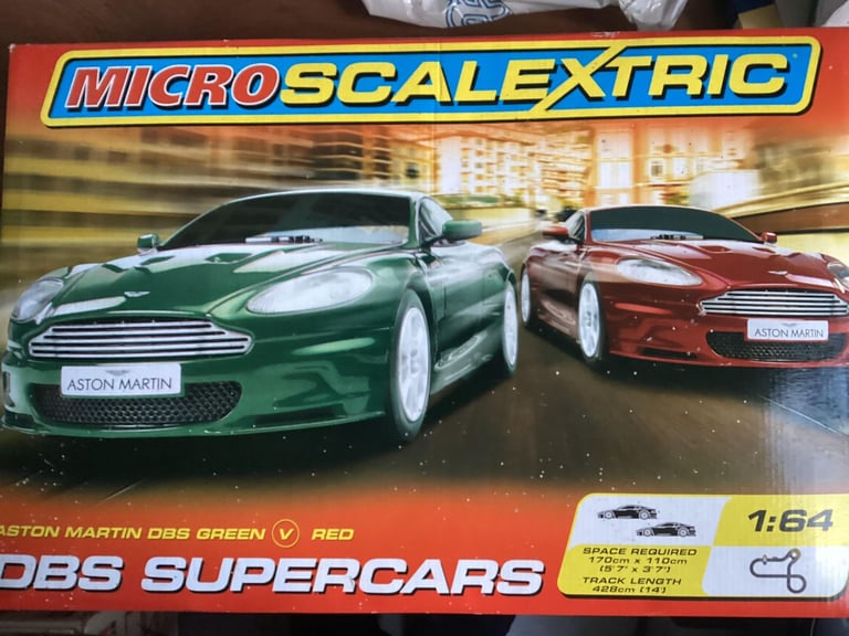 Micro Scalextric 1:64 scale 