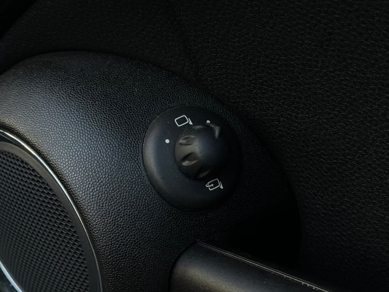 2007 MINI COOPER 1.6 PETROL AUTOMATIC, WOW 54k MILES, PAN SUNROOF, HEATED SEATS