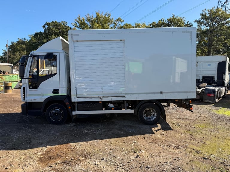 Iveco Eurocargo 75-160 2019 EURO 6 7.5 ton short wheel base box truck auto 