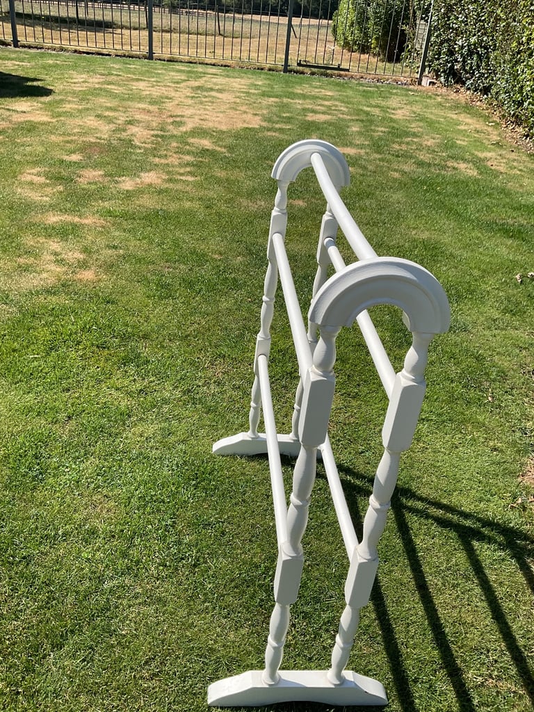 Traditional Retro Style Wooden Towel Rail Painted White Floor Standing