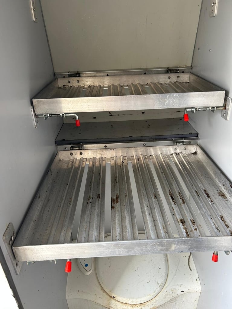 2020 Renault Master LM35dCi 135 Business Medium Roof Van ECODRIVE PANEL VAN Diesel Manual