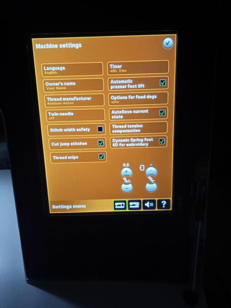 Pfaff creative 4.5  computerised sewing& embroidery machine ONO